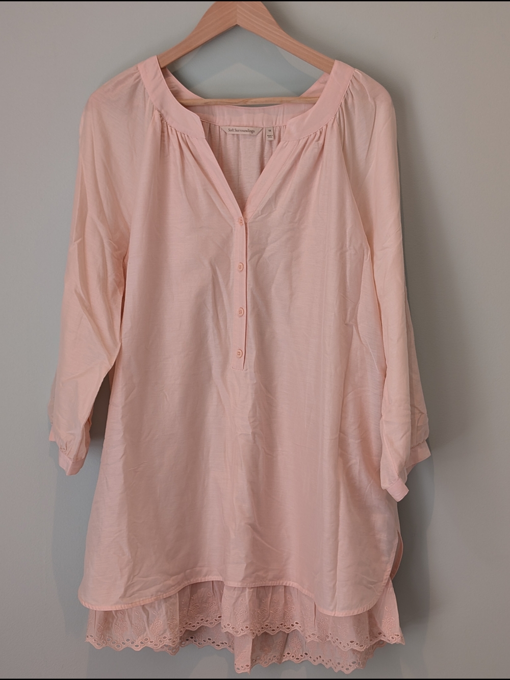 Light Pink Women's Layered Button V-Neck Tunic Top - Picture 3 of 9